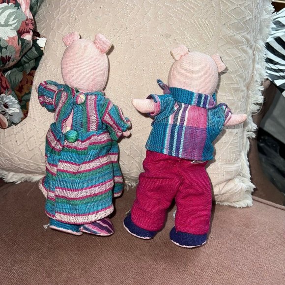 Handcrafted by Nangi Petticoat Doll Company 2 Little Pig Set SRI LANKA - Picture 2 of 5